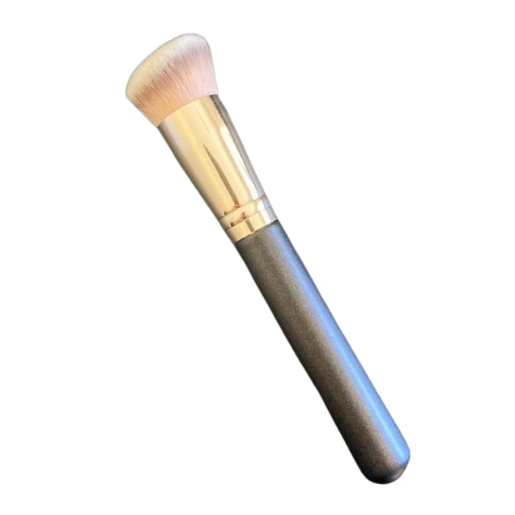 Foundation Brush with Angled Bristles